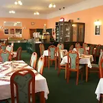 Hotel Flora