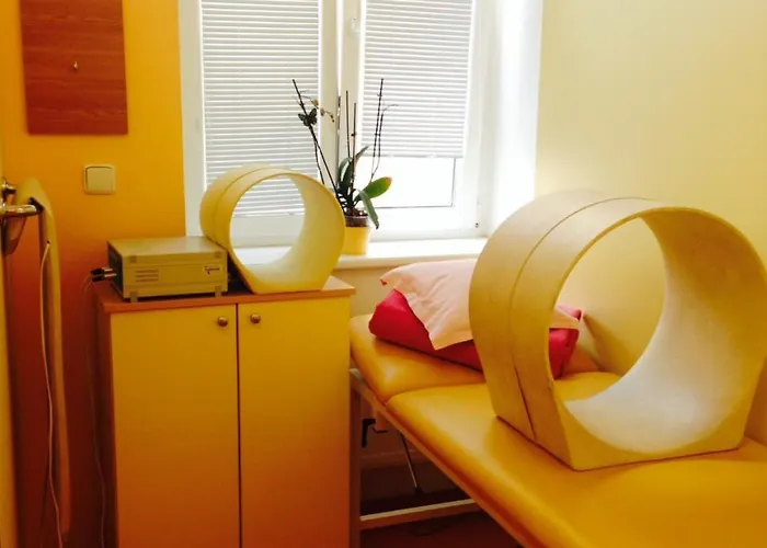 Hotel Flora 3*